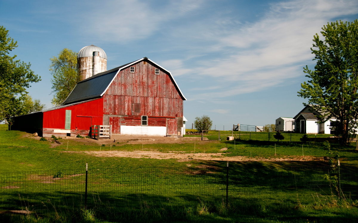 Tenant Farming Leases: What Buyers Inherit When Purchasing Rented Farmland in Oklahoma